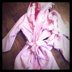 Robe 4t with matching doll robe